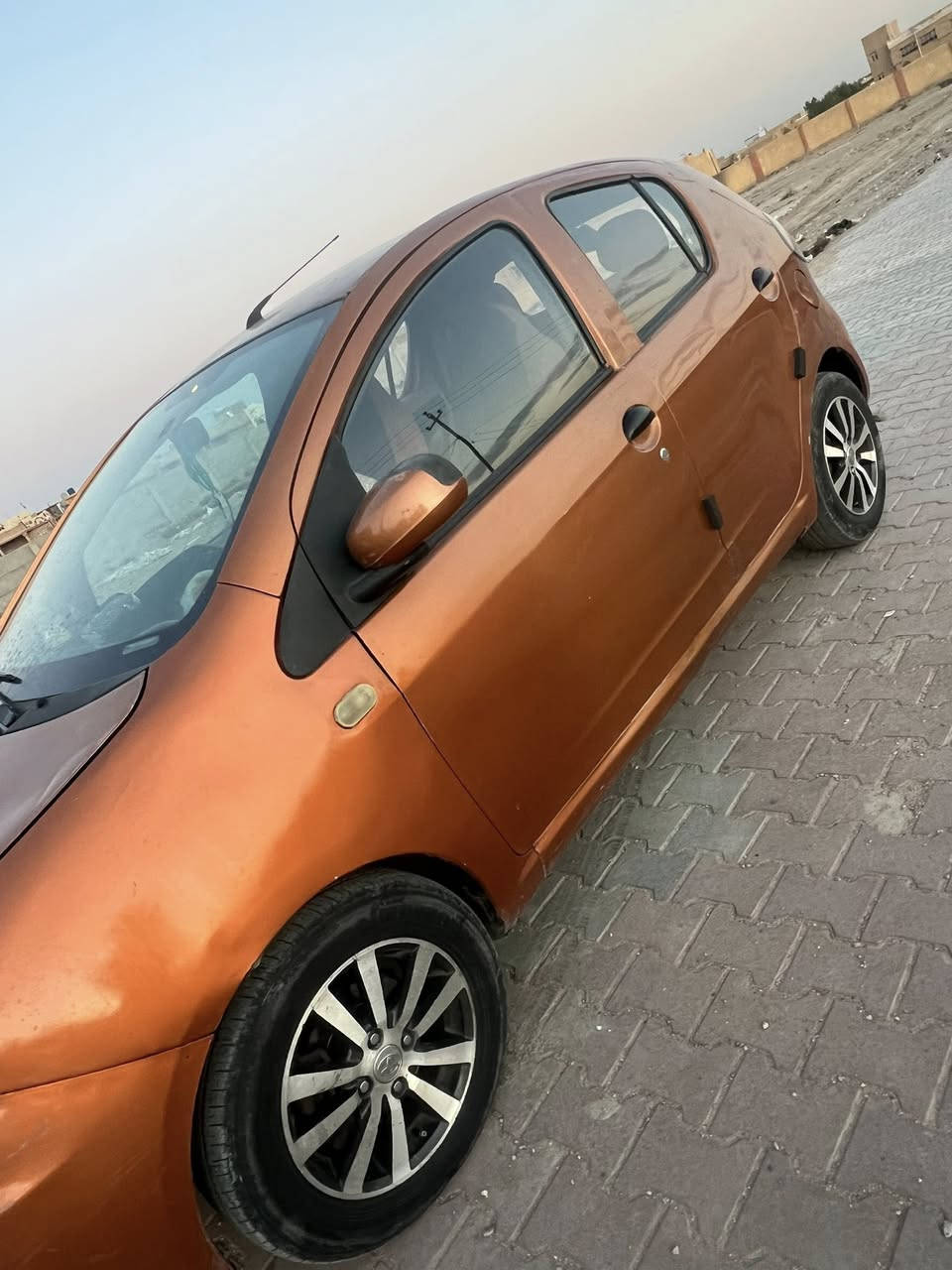 باندا موديل 13 باسمنه رقم بابل مشروع وطني سنوية 28
مكفولةفقط جاملغ صبغ بدون ضربة
ماشية 67 كير ومحرك مكفولات
تبريد
حدادية 
تخم تاير كهربائيات جاهزه السياره مكاني بلكوت
سعر 39  مع مجال للشراي ***********
