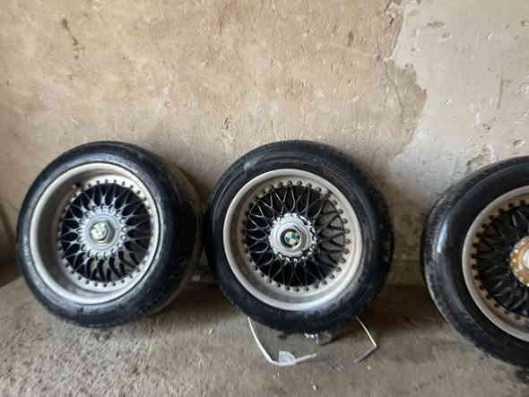 للبيع او المراوس ويل بي بي اسBBS١٧ تايرات نص عمر مكفول من عواج وتصليح مكاني بابل جبلة ***********
