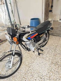 دراجه لبيع مديل ٢٥ كارتون مضمومه دراجه مآخذه من لوكيل عدي بيه وصل بدون...