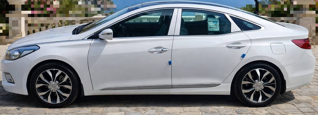 السلام عليكم
هونداي ازيره موديل 2014خليجي.....رقم اربيل دولي الجديد 
فول موصفات  Vip
 مكينه 6 سلندر 
سيارة كفالة  عامه ماعده بارد ب الجاملغ الايمن بسيط
مكينه وكير حداديه وتخم تاير تبريد غرفه جديده خير من الله 
 جرس بل 120
سياره نضافته 💯 بل 💯 شكد ما توقع نضيفه وجاهزه 
موصفات السياره 
بصمه ابواب وتشغيل 
بانوراما طكتين 
كشنات جلد
داخل ملكي للخير 
تدفئه  كشنات
قطعتين تبريد 
تحكم كشنات منفصل بل ابواب 
تحكم بيانو
تحكم كشنات كرهبايي 
برده خلفيه كهربائيه 
بردات جانبيه خلفيه 
مري شفط نظام ترحيب
عنده تقرب اناره داخليه 
فتح صندوق ذكي 
لدات خلفي 
حساس امامي خلفي 
نظام اصوات انفنتي 
لد مري جانبي 
حساس خلفي امامي
سايد برك بصمه
يدات نيكل إشارات ترحيب جانبي 
دمام خلفي كولتي عالي 
دبل كزوو خلفي 
ويل كب 19 كرؤم......
------------------------------------------
مكان سياره.... الديوانيه
السعر150وبيه مجال كلش بسيط 
اتصال  ***********
