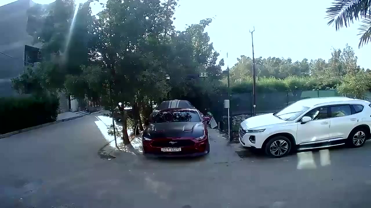 درون هولي ستون HS-120D
اخوان الدرون وصلت بيهة مشكلة بماطورين يشتغلن لكن ضعيفات يحتاجلهن تبديل ابيعهة ع وضعهة + حرق بسيط بوحدة من الاذرع

الطيارة احترافية مواصفاتهة

كاميرا كامبل UHD

بطارية 20 دقيقة 

ريمونت شحن
الربط wifi + ينحطلهة رام تصور بي بكامل فريماتهة
باقي مواصفاتهة موجودة باليوتيوب
السعر 75 الف بلاااش
#ملاحضة الكارتونة مو مالتهة


**إذا كنت صاحب هذا الإعلان وتريد حذفه لأي سبب، رجاءا أرسل رسالة إلى الدعم الفني**