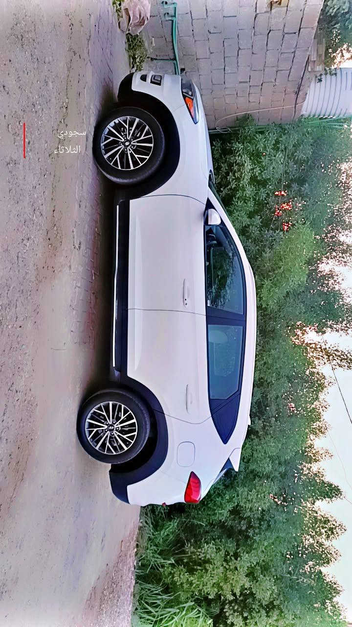 سلام عليكم
توسان 2020 امريكي 
حادثه بنيد 
رادار امامي 
راداد جانبي 
حساس خلفي 
ويل كب 
تخم تاير 
مكينه بلاد مامفتوحه 
شاشه 
ماشيه 40الف 
سياره محفوظه 
السعر 155وبيه مجال 
مكاني واسط نعمانيه 
***********
