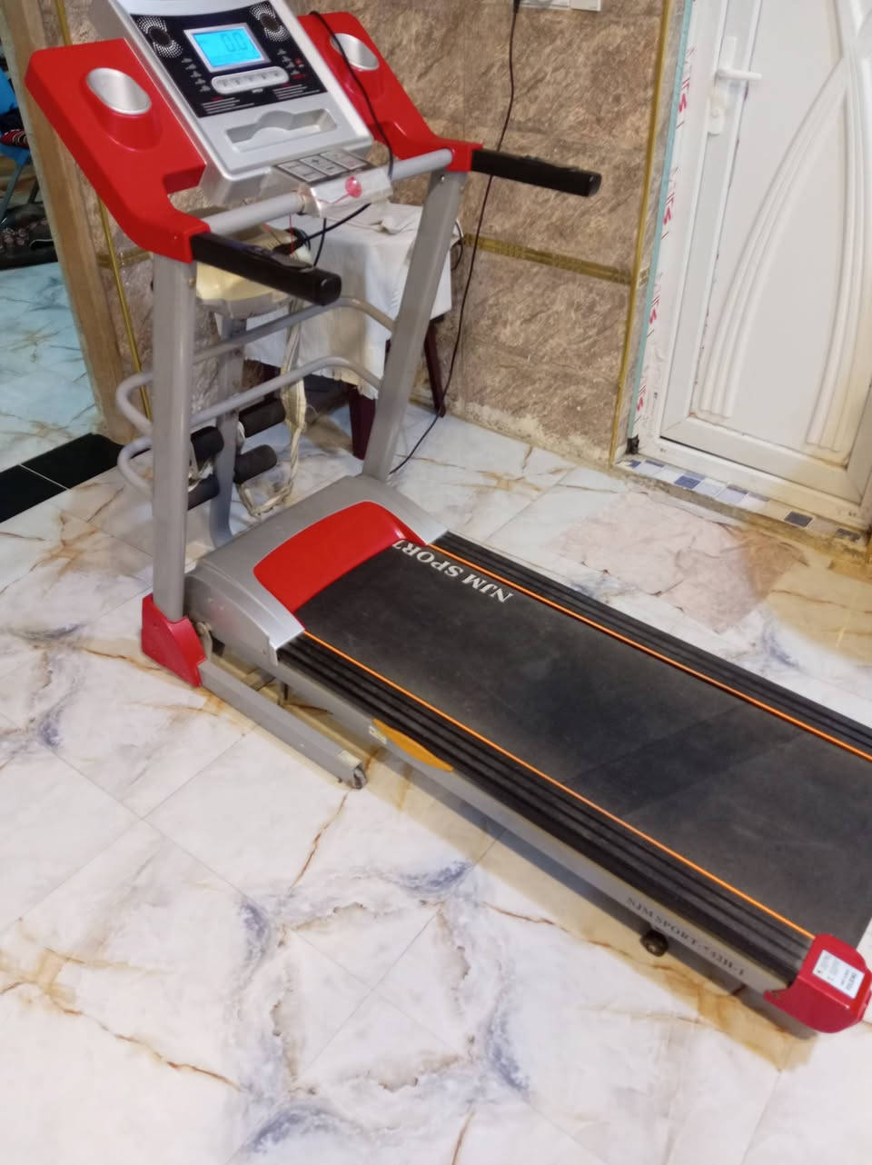 سلام عليكم جهاز رياضه البيع ب 300 الف والشراي بي مجال وهاذ رقمي ***********
