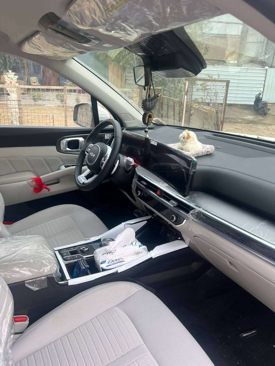 سلام عليكم سياره سورنتو موديل25 ماشيه 1000 السعر على الخاص ***********
