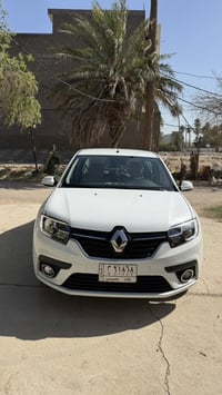� للبيع رينو سيمبول SE موديل 2022 🚗  * رقم بغداد * ماشية 11 ألف كم فقط...