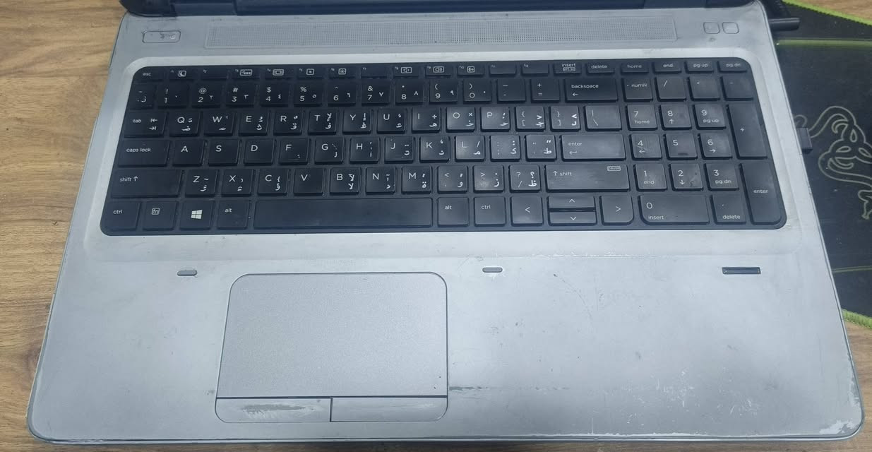 لابتوب HP PROBOOK 650 G2
معالج core i7-6600U الجيل السادس
رام 8 كيكا كرت شاشة داخلي 4 كيكا
هارد SSD 1TB واحد تيرابايت
حجم شاشة 15.6 فول كيبورد
شحن اكثر من ساعه
سعر جوه السوك اخو البلاش
محل اسامة الحنش   شارع 60 داخل القيصرية
تواصل خاص او اتصال ***********
