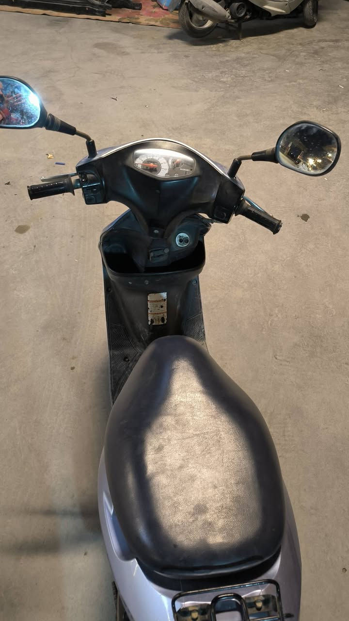 البيع شغاله سلف هندر نظيفه كلشي بيها شغال السعر 150الف الموقع القرنه ***********
