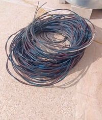 للبيع كيبل وطني حار وبرد سموك 35شرط جديد سدندر 160متر لتوصل عبر رقم 07...