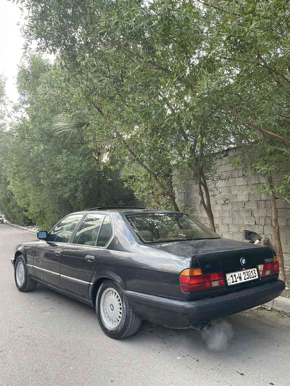 ٧٣٥ اصل وفصل بليته وسنويه موديل ١٩٩١ بدون حادث بدون خياس 
مصبوغه حزام قماره بلاد بدون صبغ 
كير ومكينه ١٠٠/١٠٠ 
صدر امامي خلفي جديدطستها طوبه 
كهربائيات وضع شركه بدون جطل 
داخل جلد كعرباء وشغال كل الحركات 
فتحه سلايد شغال كل الحركات 
تخم تاير وويل جدد 
رقم بغداد الجديد تحويل ثاني يوم 
السعر ٦٣ وبيها مجال بسيط 
مكاني بغداد السيديه 
*********** 
الشراي يتصل
