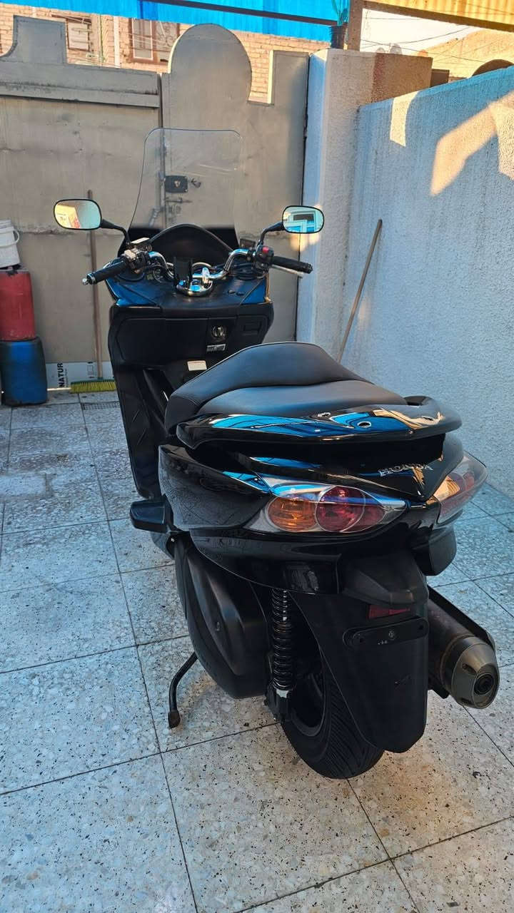 السلام عليكم 0 10 كفاله عامه من كل شيء اضافه جاما ربع البلاديه مالتها الطويله موجوده اضافه دمام اصلي سعر 14 ونص بغداد مدينه الصدر قطاع واحد ***********
