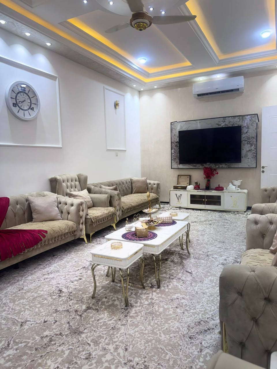 دار للبيع الرمادي قرب شركة الياسين📍
المساحة 210
عرض الشارع 20 متر 
طابو زراعي تحويل مباشر 
يحتوي على 3 غرف نوم 
بناء حديث درجة أولى 
للأستفسار / ***********
