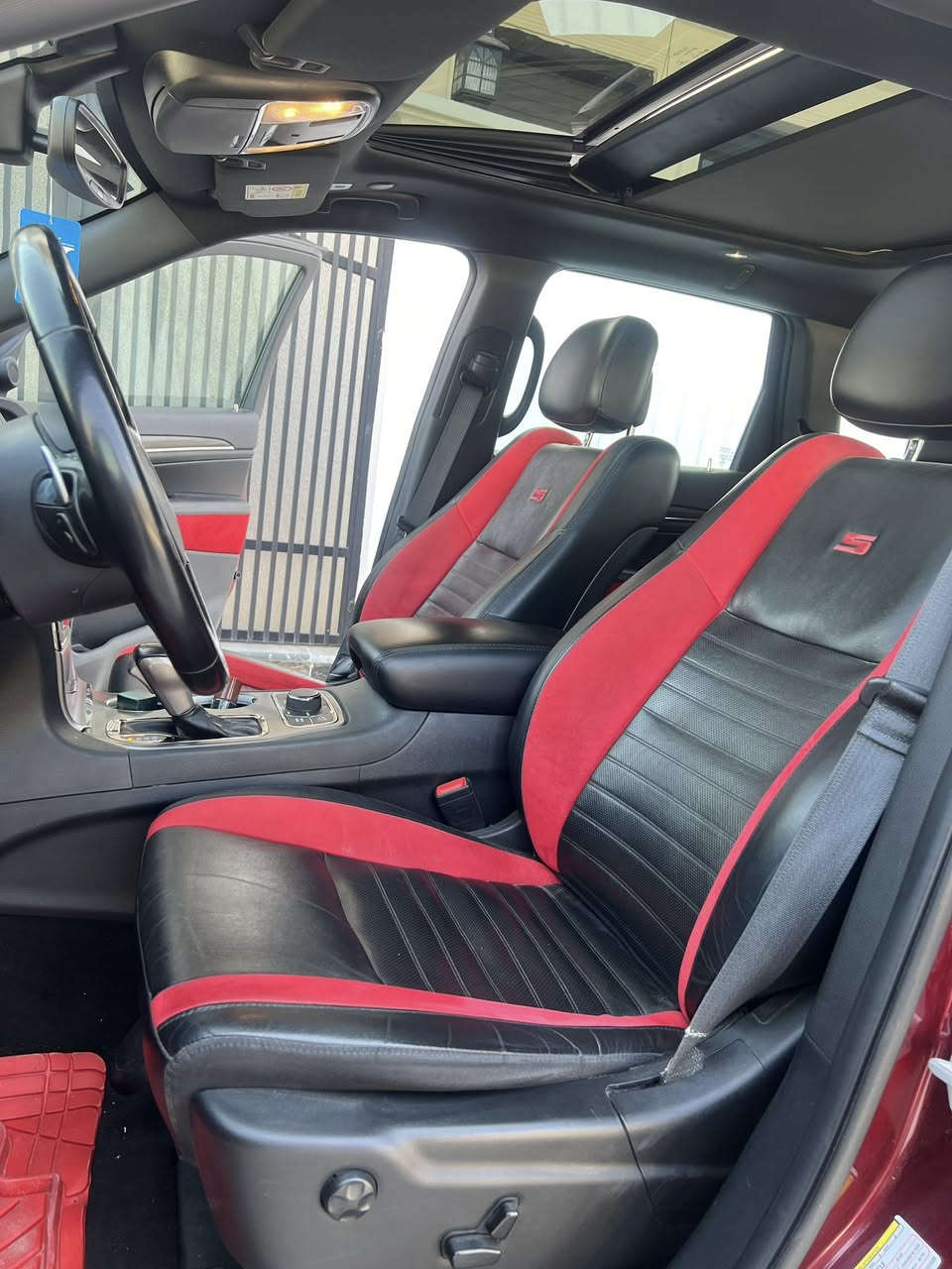 جيب ٢٢ S خليجي وكالة هارلم ام الرادار كفالة عامه السياره
ماشيه ٤٣ 

***********
