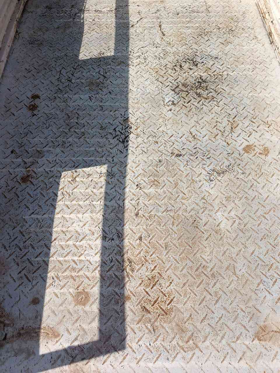 ستوته للبيع ستوته جاهزه ما بيها اي نقص شاصي نضيف كهربائيات جدد باتري اضويه كله شغال تايرات نضاف بدي نضيف ستوته خير من الله كلك بدون اوراق شراي خابر ودلل ما متواجد عل نت ((( ***********))) مكان علي شرجي
