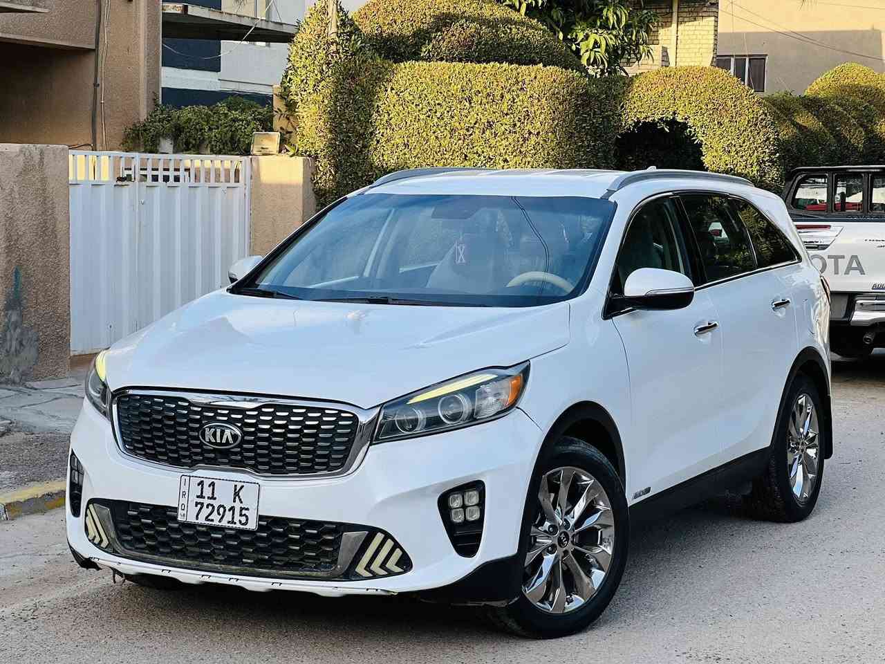 سورنتو 2016 وارد ستة سلندر بدون ايرباك صبغ جاملغ وبنيد وجاملغ خلفي رقم بغداد سعرها 174 وبيه مجال مكينه ستة سلندو كفالة كشنات كهرباء  تبريد ثلج تخم تاير جديد كشنات تدفئة كامرة خلفية دوارة حساسات خلفية فور ويل بردات جانبية اشاير بلمري نضام ايكو ومكاني بغداد *********** مامتواجد علنت شراي اتصل
