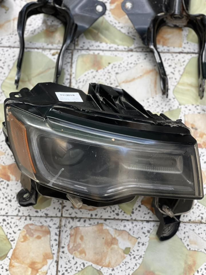 غراض جيب دبلات   شرط تفصيخ جديد بس واحد بي شويه ضعف واحد كارتون كاردن مال فور ويل الكصير رقمه 642 راديترات ثنين وحده 14وحده 18عبوات ثنين لايت ابو لد مال 18كوع قبق راديتر  مكاني نجف قسم واخذ ***********
