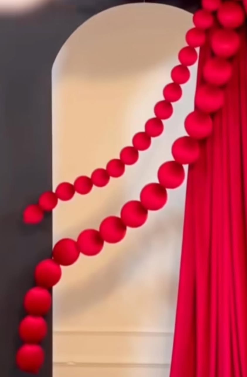 🔴كل عام وانتم بالف خير وعيدكم مبارك 🔴
🟣رجع توفر ديكور الكرات التركي للديكورات وكوشات الاعراس وتزيين السيارات 🟣
🟡القياسات والالوان حسب الطلب 🟡
🟤للحجز مراسله الصفحه 🟤
⚪️. #العراق #بغداد #بابل #الانبار #الموصل #اربيل #سليمانيه #كركوك #كربلاء #النجف #الديوانيه #الناصريه #البصره #السماوه #صلاح_الدين #ديالى #المثنى #واسط #تكريت #دهوك


**إذا كنت صاحب هذا الإعلان وتريد حذفه لأي سبب، رجاءا أرسل رسالة إلى الدعم الفني**