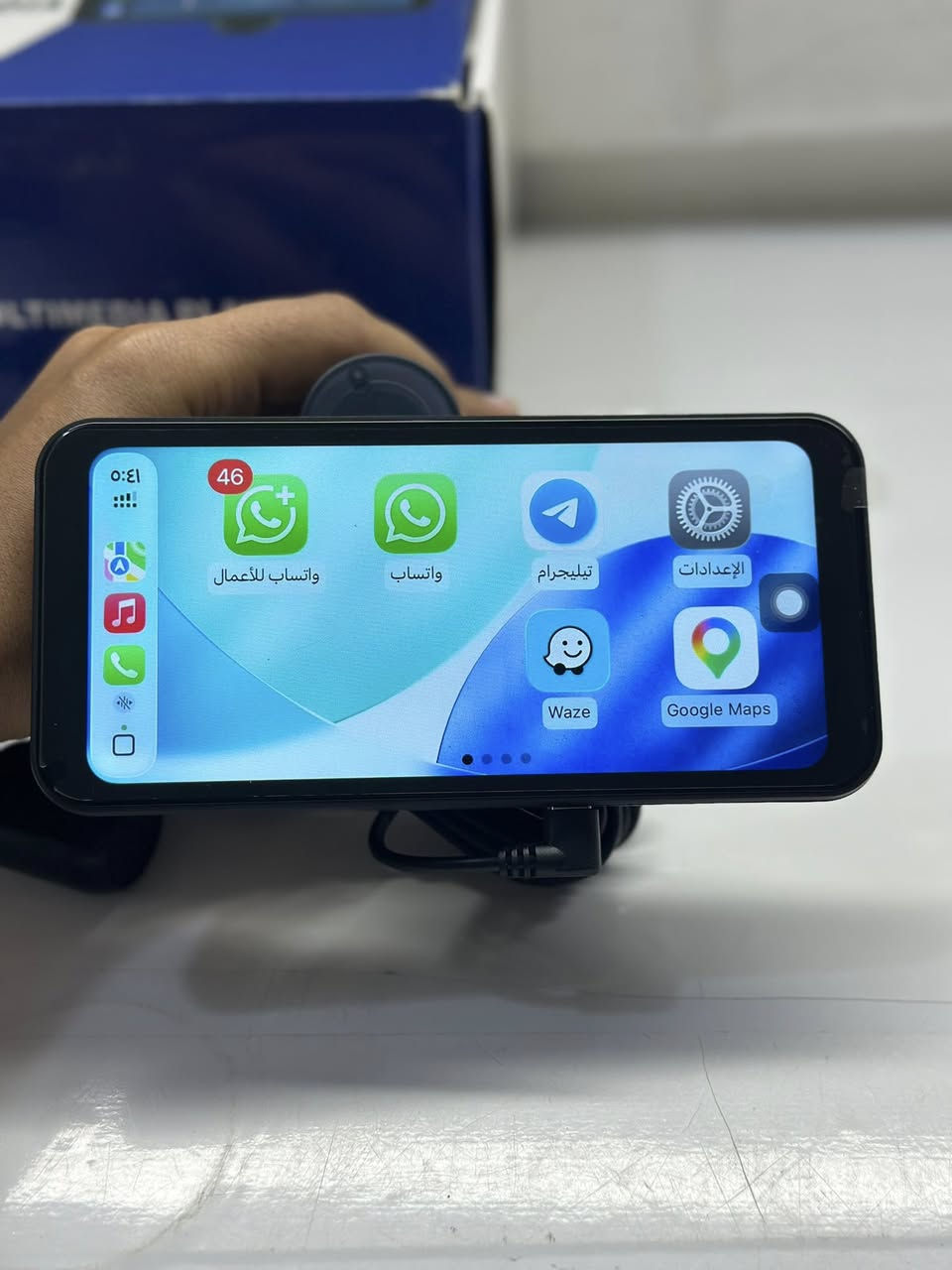 شاشة كار بلي تكعد على دكت التبريد 
تشتغل على الجداحه
تشغل صوت بلوتوث اوكس


**إذا كنت صاحب هذا الإعلان وتريد حذفه لأي سبب، رجاءا أرسل رسالة إلى الدعم الفني**