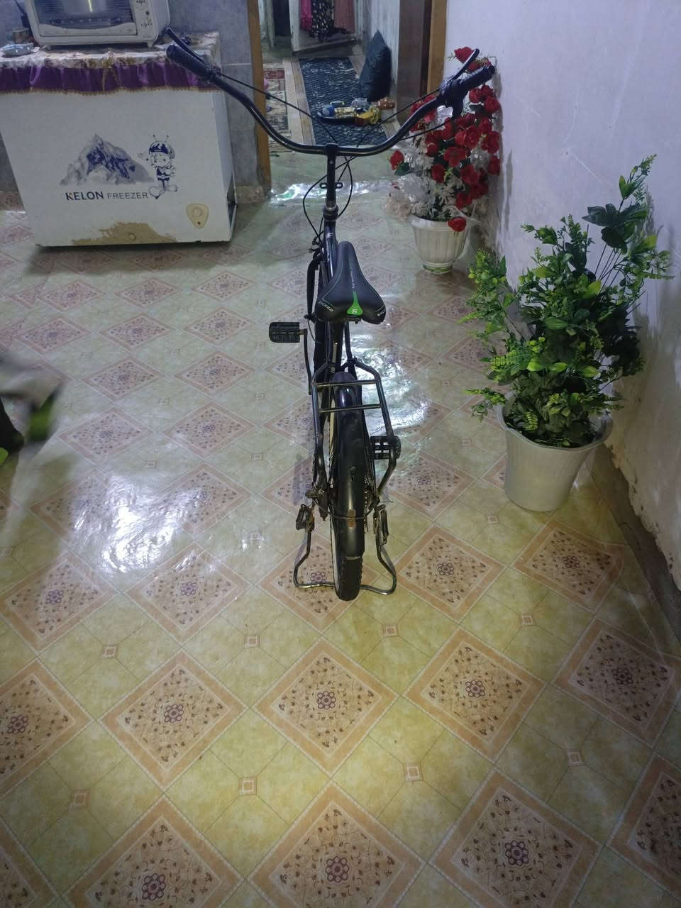 باسكل تكسي للبيع المكان الشعب 100وبي مجال متواجد خاص


**إذا كنت صاحب هذا الإعلان وتريد حذفه لأي سبب، رجاءا أرسل رسالة إلى الدعم الفني**