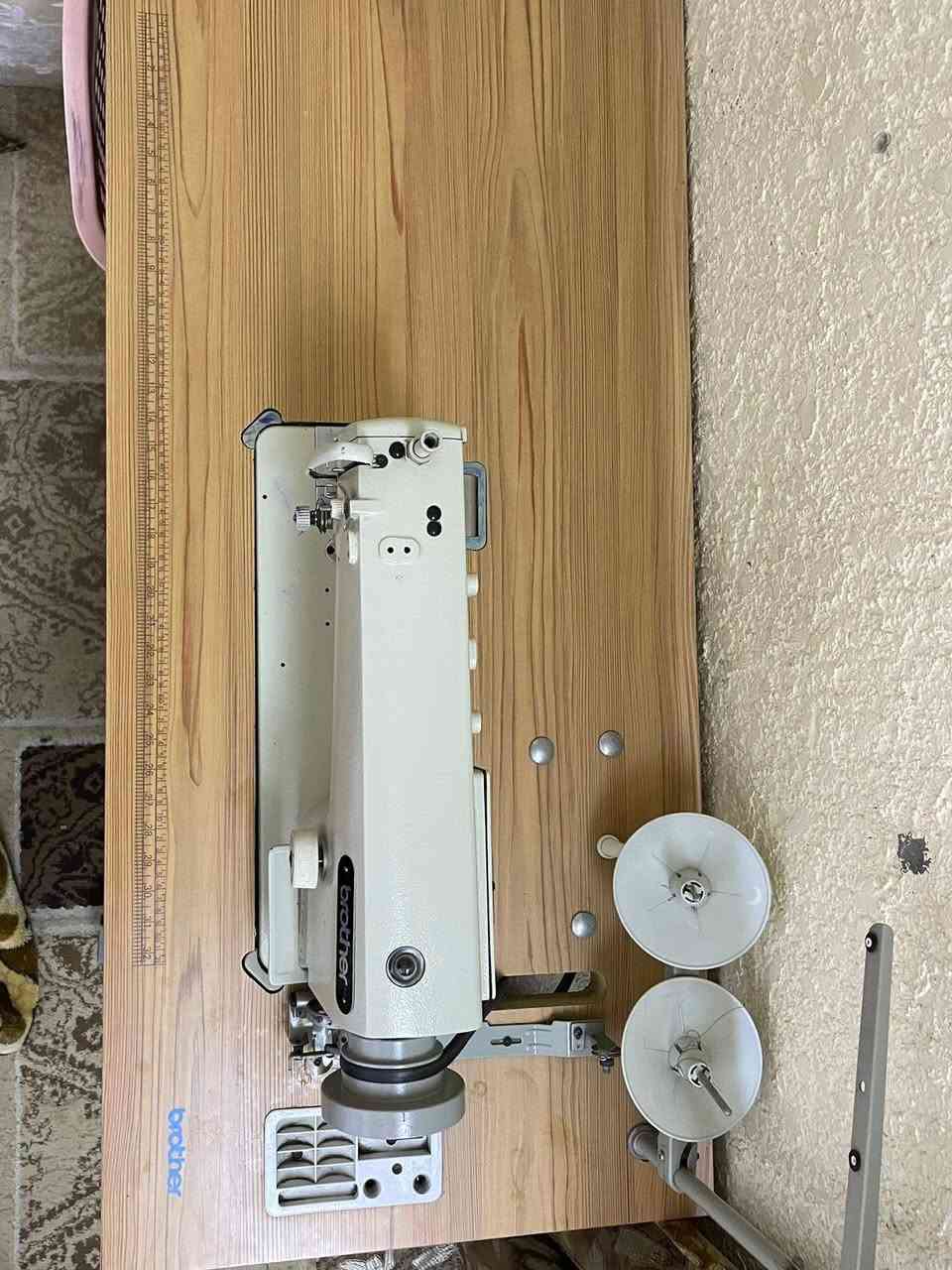 للبيع مكينه خياطه برذر باب اول مشتغله شي جدا قليل (ساعات فقط) ماطور كاتم اقتصادي السعر 250
للتواصل  *********** يوجد توصيل بغداد
