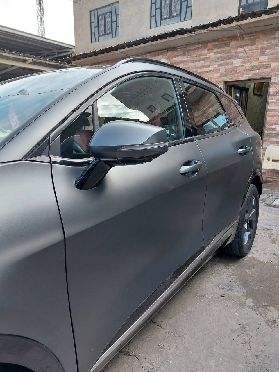 للبيع كيا سبورتج 2023 هايبرد برستيج فول
لون السياره طافي مات 
حادث بسيط طخطخات بيه بسيطه
للاستفسار ***********
