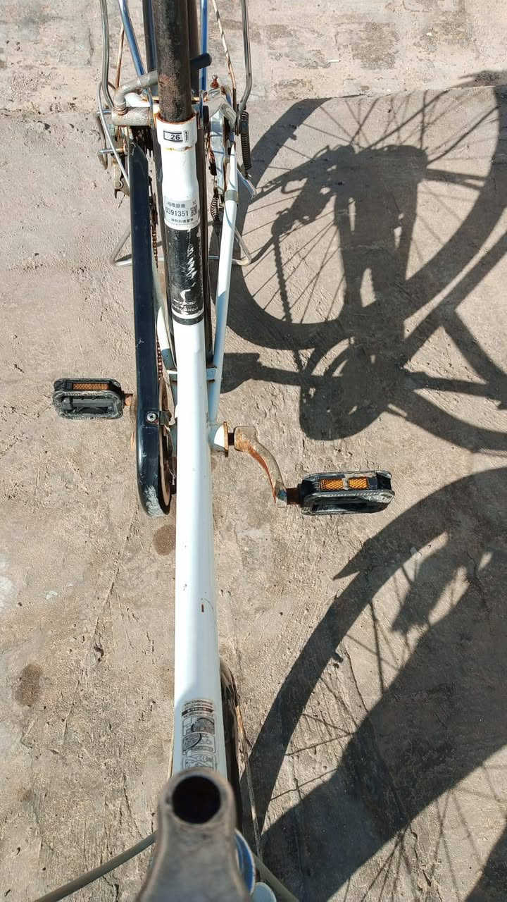 سلام عليكم باسكل للبيع مال معتاز سعره 100 الف وبي مجال حك الجيه الرقم *********** مكان حي العباس
