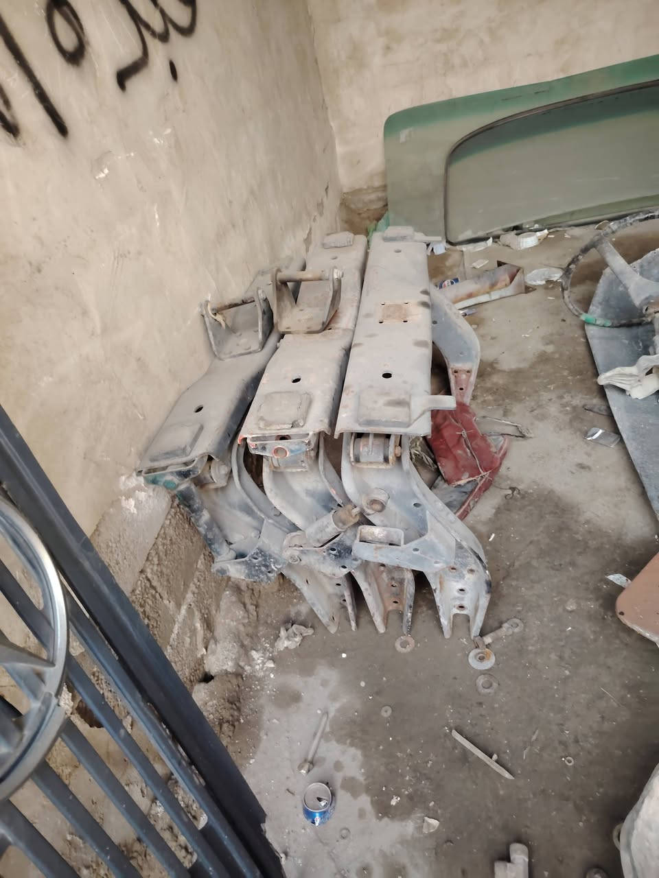 سلام عليكم
جحوشه قماره و ربع للبيع
المكان بغداد
للتواصل***********
