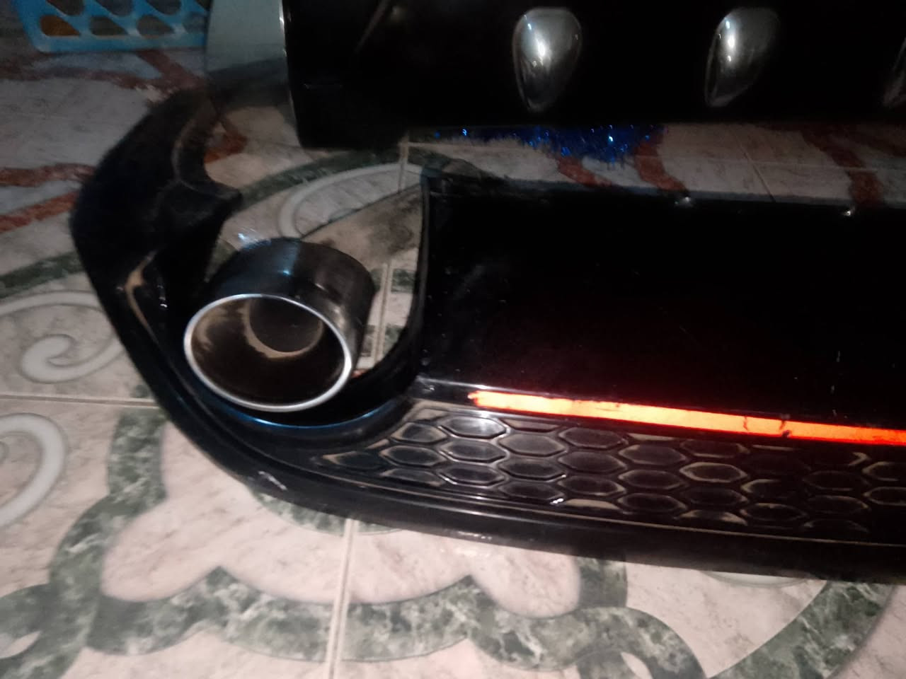 السلام عليكم عندي كساحه اقصدام خلفي جراند سيراتو الاصليه الاسود اللميع بديل الشكمان الاصلي بدون اي ملحوظه للبيع رقم 01150202070


**إذا كنت صاحب هذا الإعلان وتريد حذفه لأي سبب، رجاءا أرسل رسالة إلى الدعم الفني**