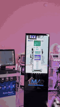 يعلن لكم مكتب الطب الحديث MHD 🏅 عن توفر جهاز 🎗️ Hydrafacial skin analy...