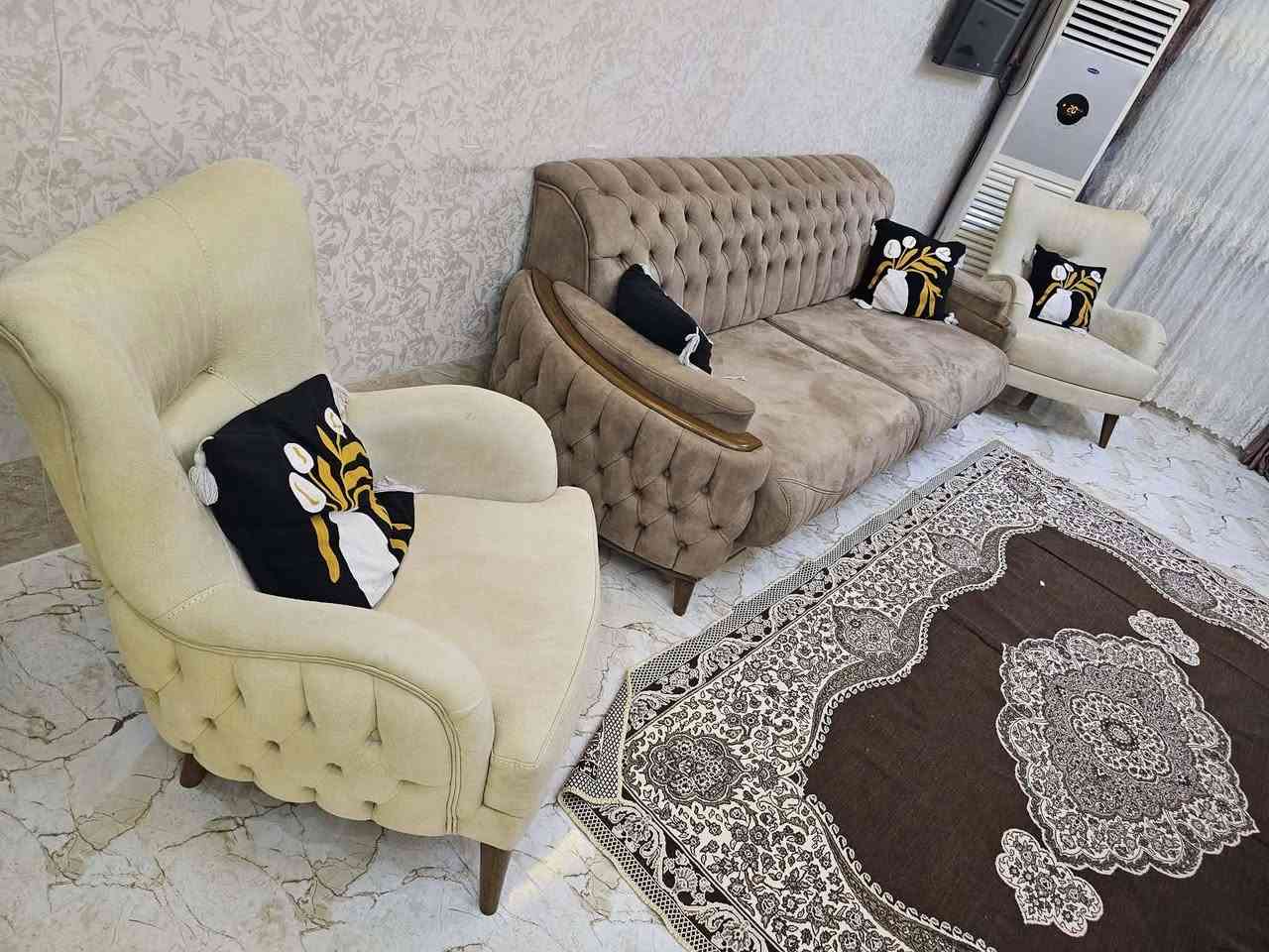 تخم قنفات كامل سعره700بي مجال وتوصيل مجاني اي استفسار خاص شعدكم دزولي خااص


**إذا كنت صاحب هذا الإعلان وتريد حذفه لأي سبب، رجاءا أرسل رسالة إلى الدعم الفني**