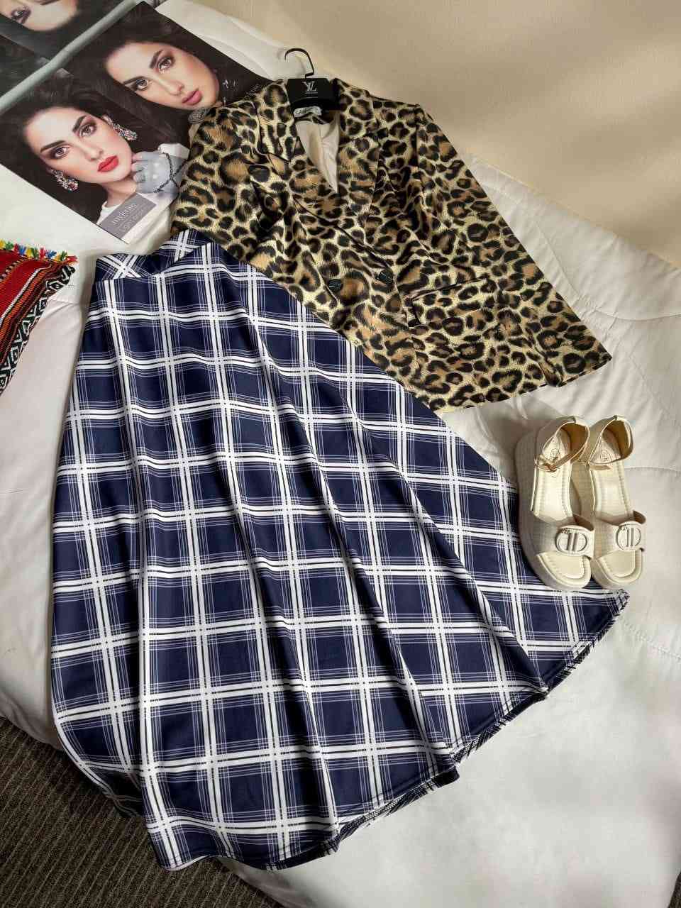 نهتم بأدق التفاصيل لتكوني أنيقة بإمتياز ✨️🤎😇

سترة مع تنورة❤‍🩹

خامة هوريم دابل تركي
38–40–42–44–46

تنباع تنورة وحد حسب طلب الزبون 
تنباع  سترة وحد حسب طلب الزبون  

   للحجز يرجى مراسلة الصفحة ⭕️

خدمة التوصيل متوفرة لجميع مناطق العراق🚚


**إذا كنت صاحب هذا الإعلان وتريد حذفه لأي سبب، رجاءا أرسل رسالة إلى الدعم الفني**