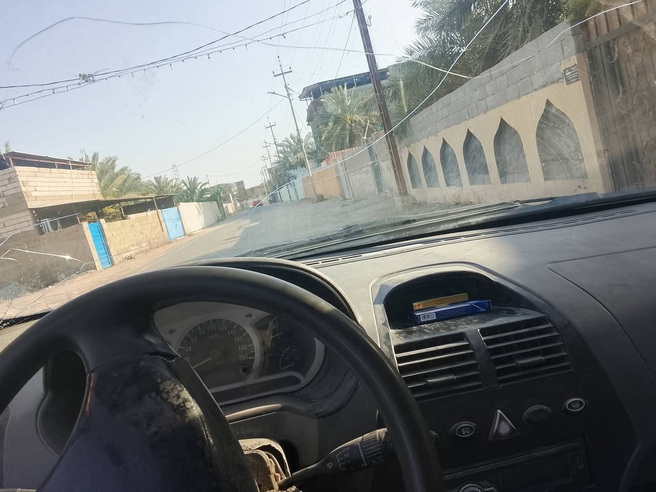 طيبه 2015 سياره حلوه بس عوزها ترتيب مكينه بس بطاله كير الثالث يقر السعر 14وبيها مجال كوم حديد ماندل راعيها العنوان البصره ابو الخصيب محيله ***********
