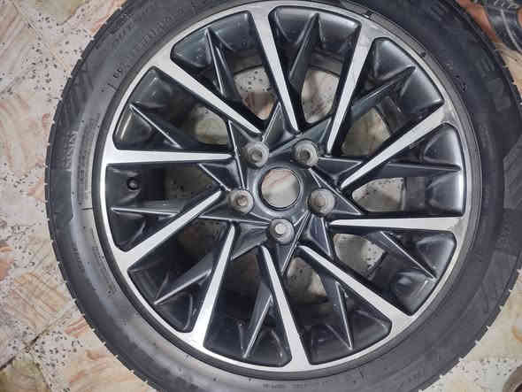 تك ويل كب كروم حجم 17.55.215شرط الفحص بلبلنص لاعواج ولاتصليح فول نضافه للبيع السعر 75قفل مكاني نجف مكتب الرشيد ***********
