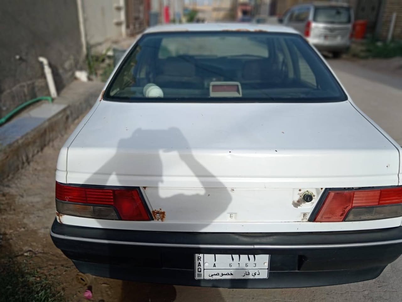 السلام عليكم
بيجو روى موديل 10 
محور ونجي 4 سلندر وگير اوتوماتيك واكسن ياباني 
المحرك بيه بخار 
تخم تاير جدد باتري جديد 
شواصي نظيفه 
مكفوله من الضربه والصبغ 
بيها خياسات شوف العين 
رقم ذي قار تحويل 
مكان السيارة ذي قار الشطره 
السعر 20 

*********** واتساب واتصال 
***********
