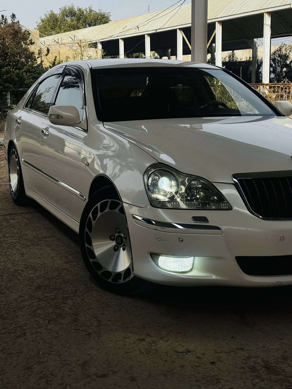 للبيع تيوتا ماجستا. 2007 V8
ادوااات بيها كصه قماره فقط بلكارتون 

المواصفات👇 
5دكم 
تحويرة نجف  جوة ودشبول امارات 
ترايك 180وتهد ستيرن.
✅ محركها V8 الحجم 4300.
✅ داخل جلد اسود ملكي اصل.
✅جوبلسات السياره وعليها جهاز تهبيط تنزل وترفع بيدك 
✅ويل مايباخ اصلي وتخم تاير جديد 
✅ تبريد امامي خلفي3قطع.
✅ 3قطع بردات خلفيه.
✅ اربع كشنات كهرباء.
✅ 3برده خلفيه وجانبيه كهرباء اصليه.
✅ 5بصمات ابواب+بصمة تشغيل+ صندوك شفط 
✅ كشنات خزن ميموري.
✅ حساسات  امامي وخلفيه
✅ كامره خلفيه 
✅ بگ لايتات لد اصل.
✅ ثلاجة
✅ مري ترحيب عند الاقتراب+اشاير بالمري والجملغات.
✅ ستيرن كهربائي
✅ مري كهرباء. شفط
✅ تحكم ستيرن+كروز تثبيت سرعه.
✅ جنطه جكات كهرباء شفط.
وباقي المواصفات المعروفه لل5دكم..

العنوان/ الدجيل
للاستفسار📞اتصال ***********💥

واتساب —*********** واتساب فقط 
السعر/(58) وبيها مجال ♈️
