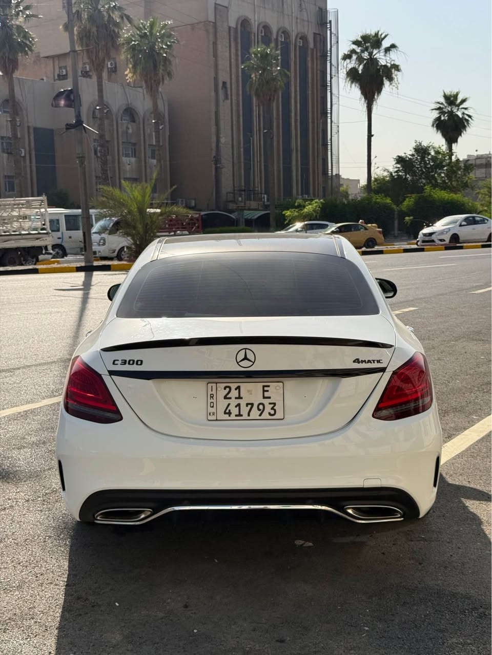 السلام عليكم 

مارسدس ٢٠٢٠ 🇩🇪🇩🇪🇩🇪

وارد كندي كلين  تايتل C300

سياره فول مواصفات 

🛑بانوراما 
🛑رادار توقف ذاتي 
🛑 رادار جانبي 
🛑 دبل ماوس 
🛑 شاشه كبيره 
🛑كت amg 
🛑 كشن جلد 
🛑 كشن تدفئه 
🛑ويل amg بلاد 

سياره ماشيه 66 الف ميل فقط بشرط الفحص 

كفاله عامه مكينه كير حداديه حتى دعاميات مكفوله 

مكان السياره بغداد
 
تحويل مضمون ماتحتاج اي مصرف جاهزه 

السعر 285 $

 ☎️☎️

*********** بغداد, العراق
