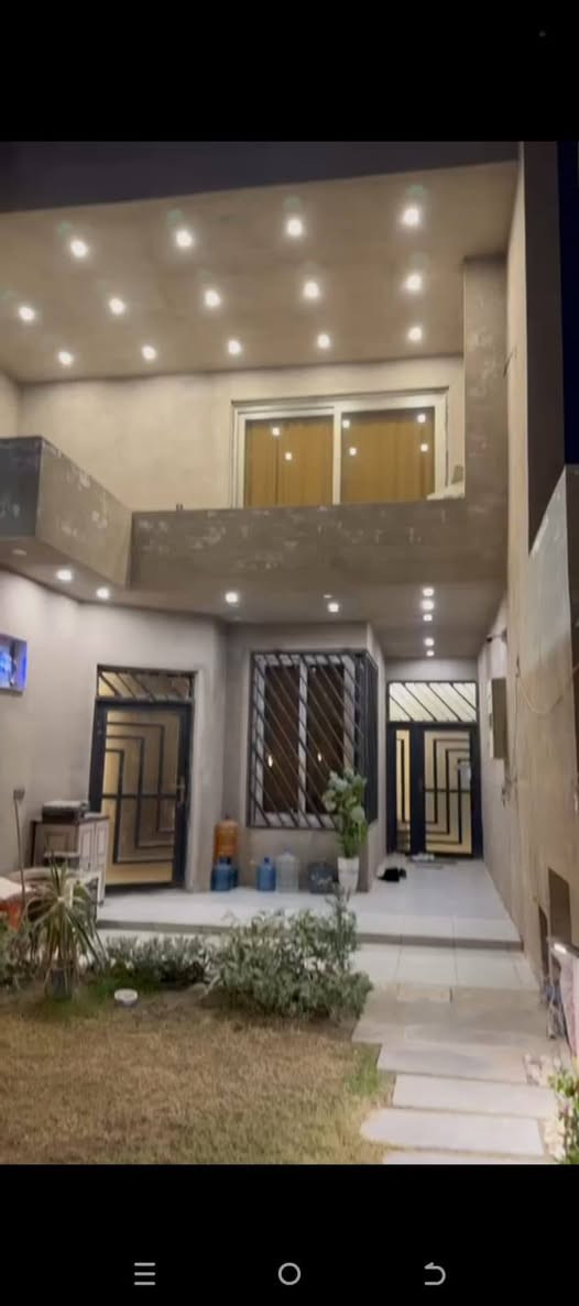 يالله يا رزاق
دار للبيع
مساحته  ٣١٣
البيت واجهته ع الشارع 5 
يفتح من البناء 7 متر الا ربع
نزال ٥٠

بناء حديث ٢٠٢٣

يحتوي على استقبال  هول خدمات للضيوف 
مطبخ حار بارد
مناور عدد٢
حديقه داخليه وخارجيه كراج
غرفتين جوه وخدمات
وسويتات فندقية اثنين فوك
هيه وخدماتهن

الموقع المعلمين  المشتل

شارع عرضه ١٥

طابو صرف
للاستفسار الاتصال
***********
اومراسلت الصفحه اووتساب
