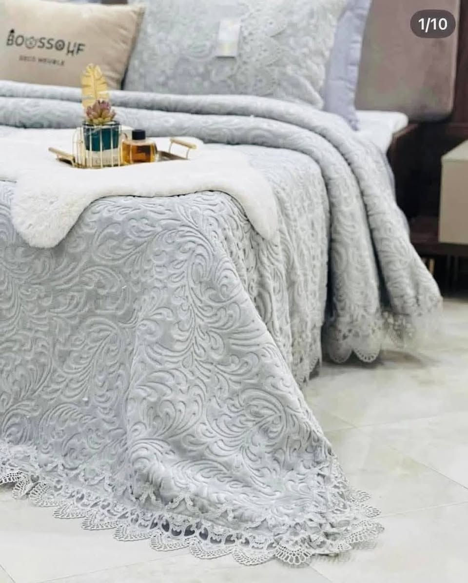 وصل بفضل الله اتواب قماش دفايه السرير ساده حفر ليزر نصف بطانيه
المفرش الجديد اعلى خام


**إذا كنت صاحب هذا الإعلان وتريد حذفه لأي سبب، رجاءا أرسل رسالة إلى الدعم الفني**