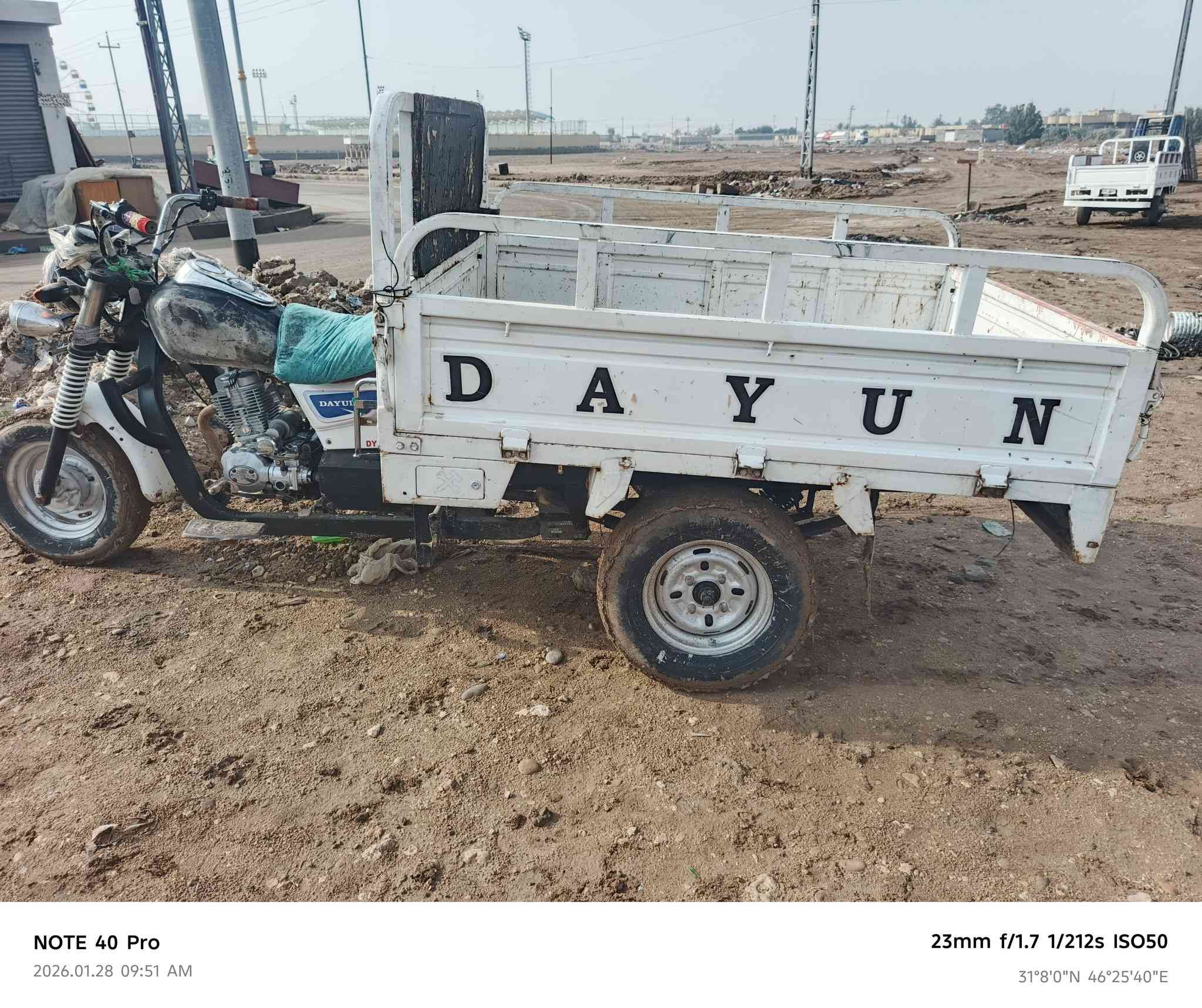 موديل 17  اوراق. مجمع صفاء السعر واحد 700 وبيه مجال المكان  ذي قار قضاء سيد دخيل ***********
