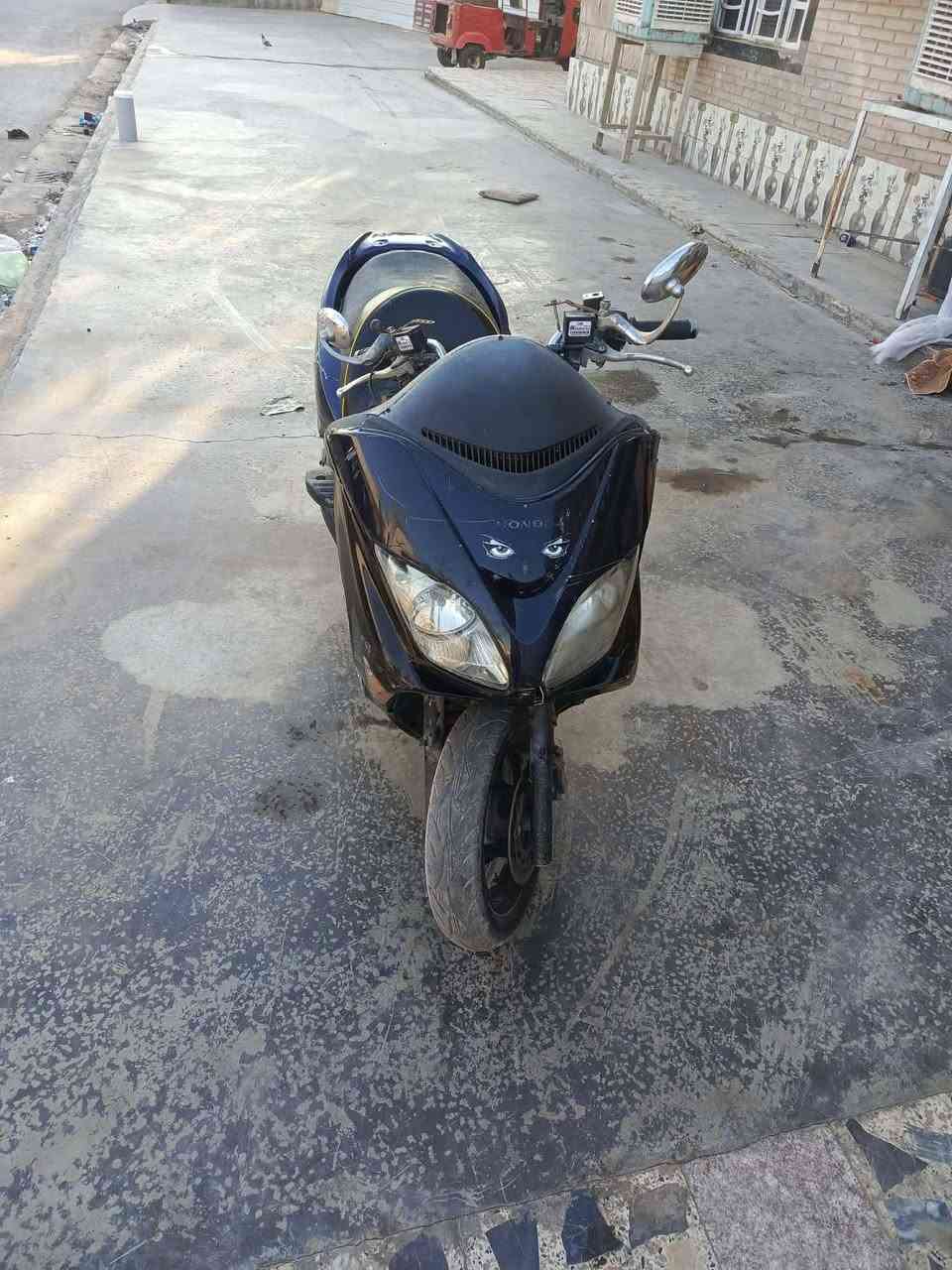 السلام عليكم فورزه 08 دراجه صراحه محرك نضيف بس كفرات سويه تعبانه كله شغاله بس بيه مشكله انو دراجه امشي بيه مسافه تضل تخمد وتطفه اطفي فيت بم وشغله ترجع طبيعي تجي تفحص وتاخذ عندك الصالنصه عوزه كعكه سعر من الخير 450 عنواني بغداد العبيدي ***********
