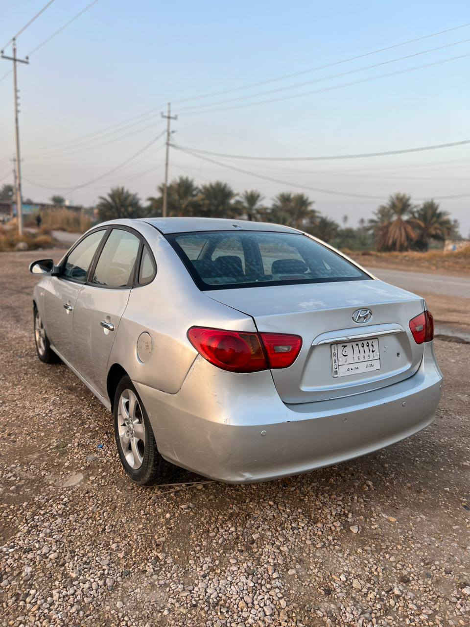 السلام عليكم 
للبيع النترا افانتي 2007 خليجي رقم بغداد سنوية لل 2028 بيها جاملغ خلفي صبغ مع باب السايق صبغ وابيع احزام بيها جراد مكينه 200 دوش كير مكينه كفاله 
السعر 82 وبيها مجال مكاني بابل رقمي للتواصل ***********
