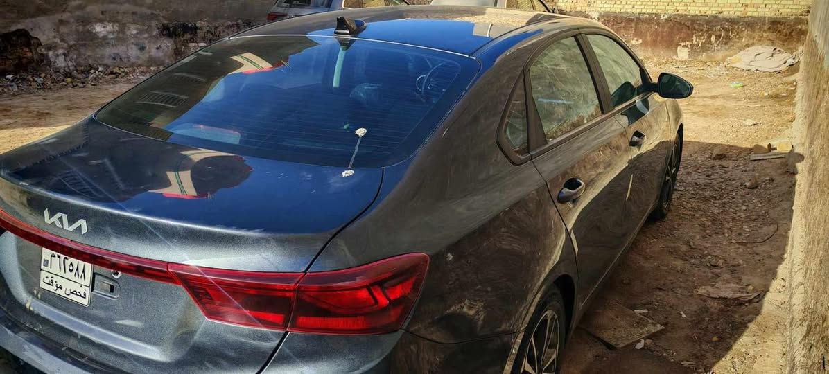 كيا فورتي 2023 جاهزة ووضع الوكالة
سيارة جاهزه  وجديدا عل وكاله كلهه وضربته بسيطه مراوس حسب القناعه او بيع   ماشية ٢٨ الف كم
محرك ٢٠٠٠ دوش  حساسات رادار قياده ذاتية
الديوانية
السعر ١٤٢
***********
