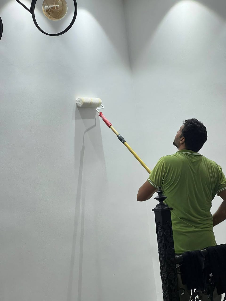 صباغ عام داخل وخارج واجهات وترميم عام ***********
