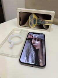 ايفون 15 برو ماكس • نظيف • شاشة وكامرة ابل