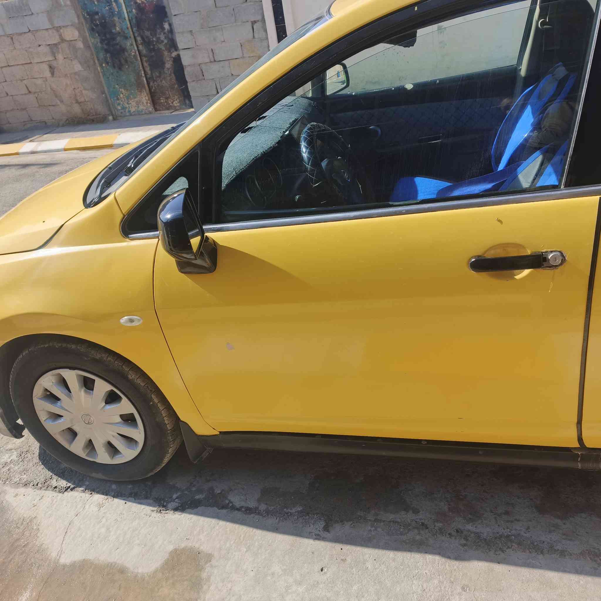 السلام عليكم للبيع نيسان فيرزه موديل تسعه محرك 1800 مال كصه صارله سبوع من شديته تخم تاير تبريد ثلج كهربايات كله شغاله  مكان السياره فلوجه السعر 55 وبيه مجال بصيط حيل  ‏‪***********‬‏
