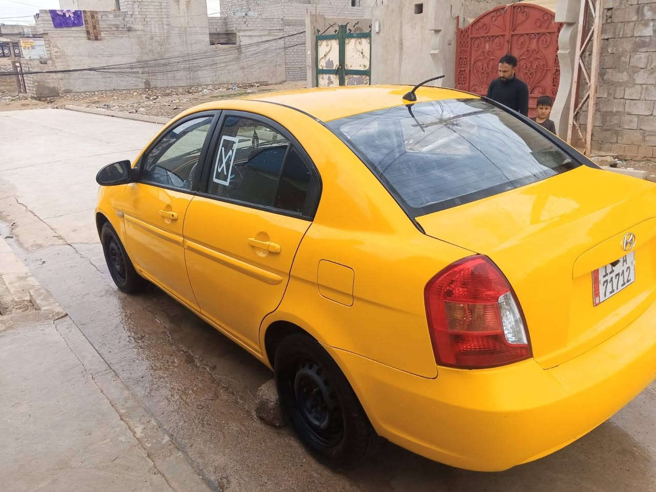 سلام عليكم شباب اكسنت للبيع 2008 بسمي طخم جديد طخم تاير دواشمه جديده فول عادي ضراره موضح بل صواره بارس الجاملغ شرط التحويل 80 وبيه مجال ***********0,,,,***********
