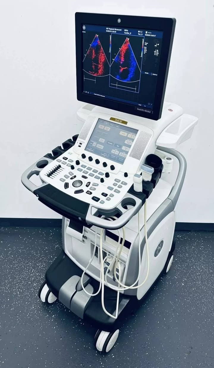 📢 للبيع – جهاز إيكو احترافي GE Vivid E9 XDclear
💎 جهاز متطور بفئة الأجهزة القلبية عالية الدقة

🔹 الموديل: Vivid E9 with XDclear
🔹 الشركة المصنعة: GE Healthcare
🔹 الحالة: نظيف جداً – شاشة تشغيل جاهزة
🔹 الاستخدام: مخصص لتصوير القلب والأوعية بدقة عالية (Cardiac Imaging)
🔹 مزوّد بتقنيات XDclear لتحسين جودة الصورة والاختراق العميق
🔹 واجهة مستخدم متكاملة وسهلة الاستخدام
🔹 عدد منافذ البروب متعددة – يناسب أنواع متعددة من المجسات
🔹 متوفر مع بروبات حسب الطلب (Convex, Linear, Cardiac...إلخ)
🔹 الجهاز خاضع للفحص والتجربة قبل التسليم

📦 إمكانية الشحن لجميع المحافظات
🔧 يتوفر تركيب وتشغيل وتدريب عند الطلب
📞 لمزيد من التفاصيل أو الحجز: 📱[***********]

💼 الثقة للأجهزة الطبية – نضع الجودة بين يديك
