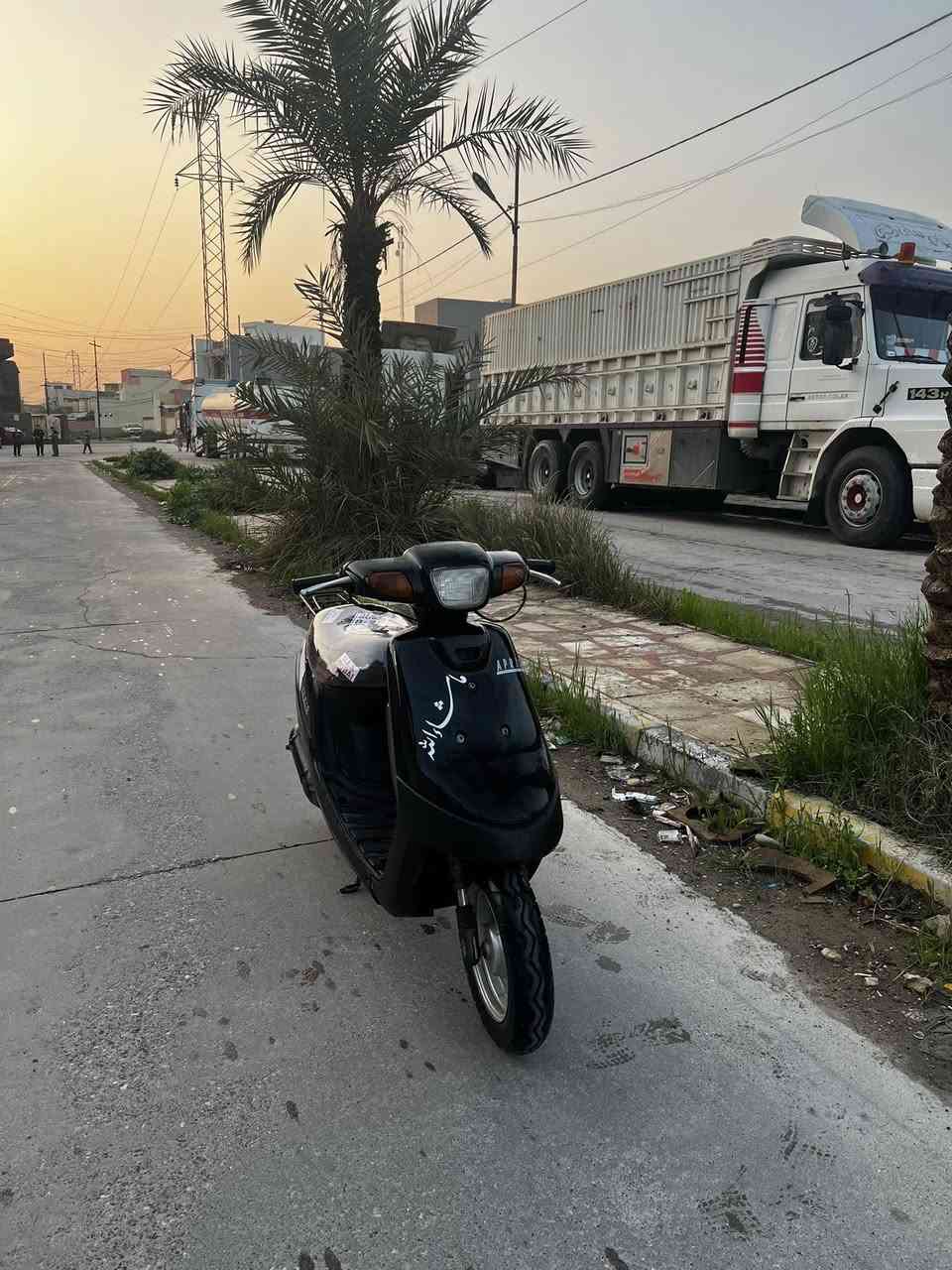 للبيع بوتين مال رمبة كفرات بلادي شرط برغي ما مفتوح لا قبغ هندر لا مكينة كلو بلادي وية كتلوك مال رمبة لون اسود            السعر 520  بي مجال تعال افحص وتدلل
للاستفسار ***********
