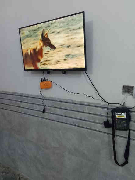 تنصيب شاشة بلازما لأحد الاخوه حجم ٣٢ سمارت انترنت عالحائط مع تنصيب صحن على قمر نايل سات اتجاه غربآ وإظهار كافة القنوات العراقية والاخباريه وقنوات القرآن الكريم وقنوات الأطفال وباقة ال mbc ... عماد البدري الضلوعيه خزرج  ***********
