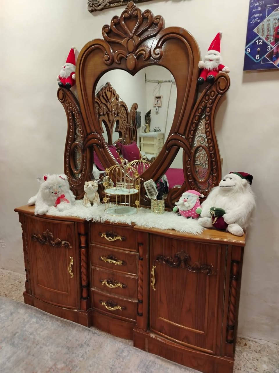 السلام عليكم رمضان كريم للبيع غرفه نوم تزكام تفصال جديد مامتعوبه هيا ولمندر سعر1,200 وبي مجال متواجد بس واتساب فقط ***********/  مكان الغرفة البصره الحيانيه شارع السيد البصرة, العراق
