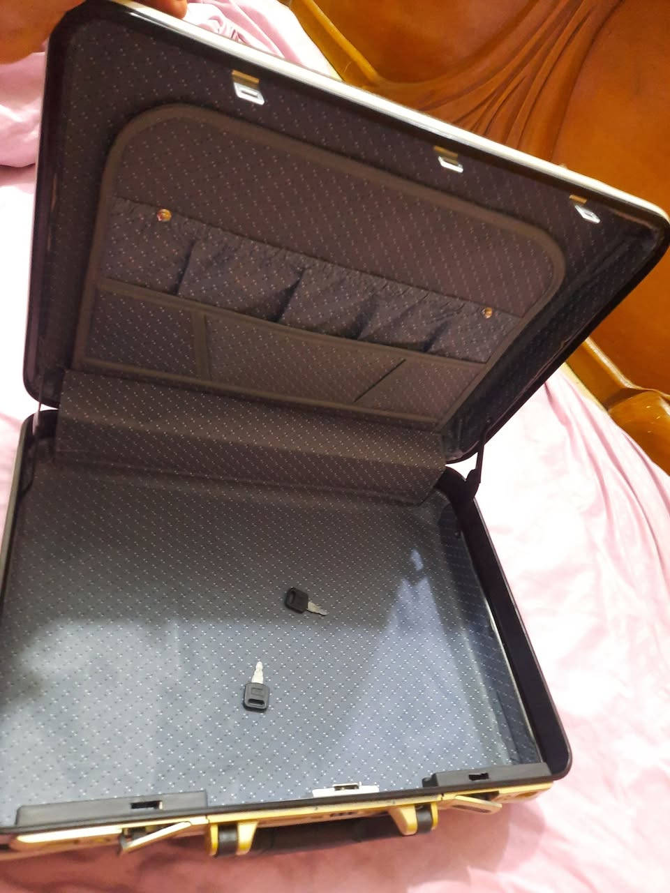 جنطه بهذا الشكل تنفع العده ستخدامات


**إذا كنت صاحب هذا الإعلان وتريد حذفه لأي سبب، رجاءا أرسل رسالة إلى الدعم الفني**